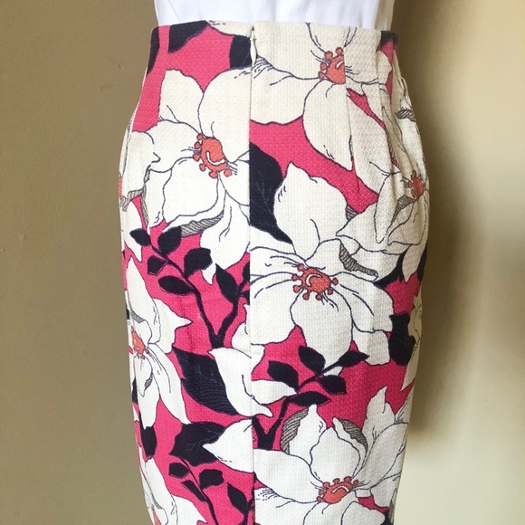 Ann Taylor Floral Hibiscus Pencil Skirt Callie 2p - Picture 5 of 8